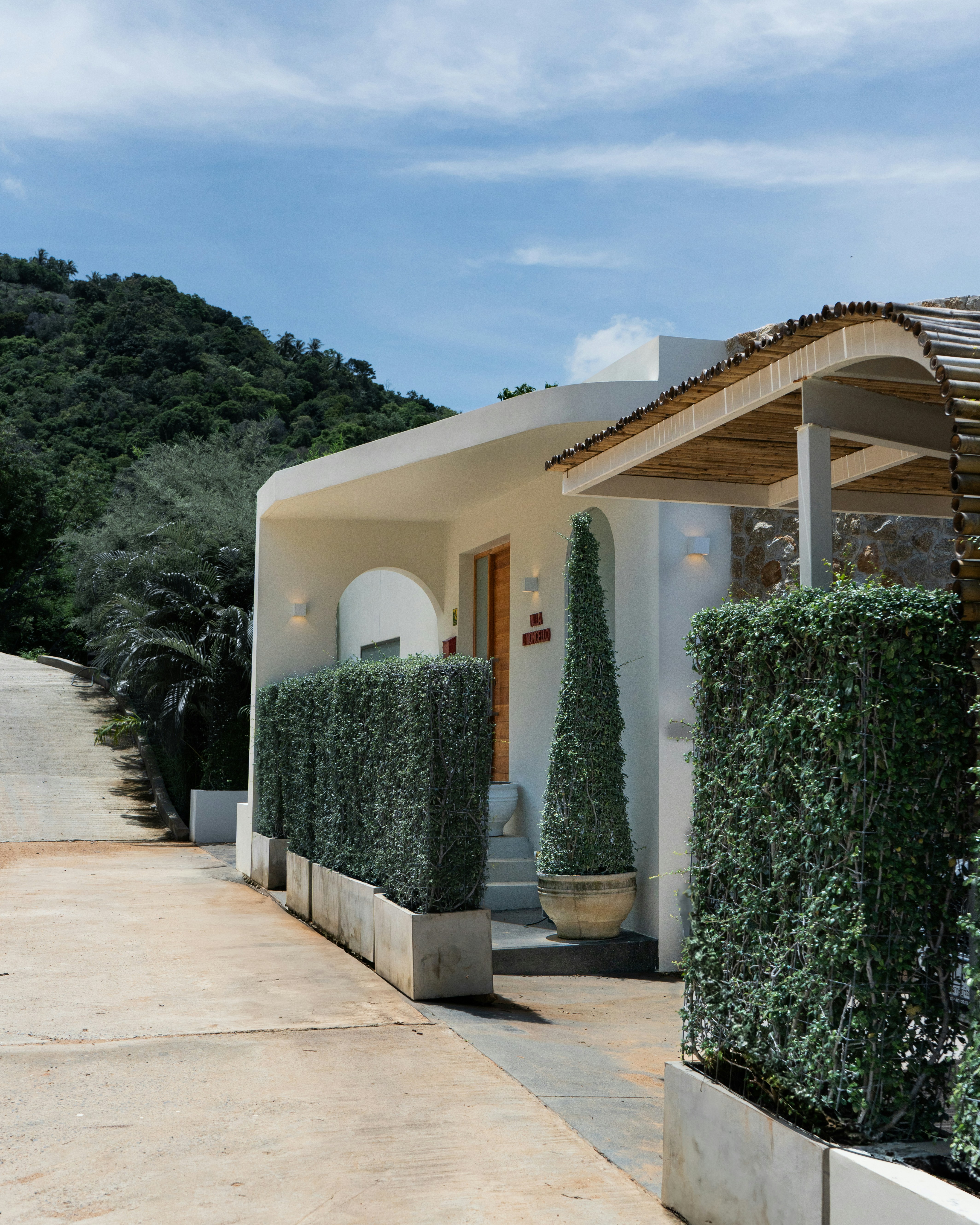 Residential patio and hardscape design